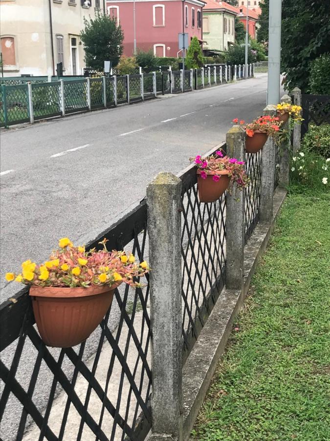 卡普里亚泰圣杰尔瓦肖Crespi D'Adda A "Colori"别墅 外观 照片